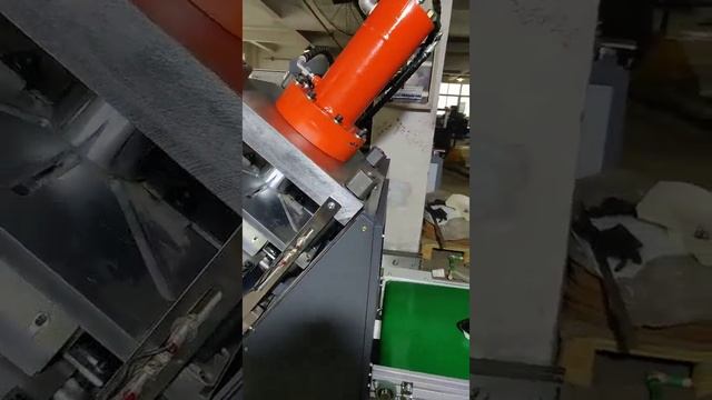 Машина для изготовления одноразовых тарелок JBZ-600