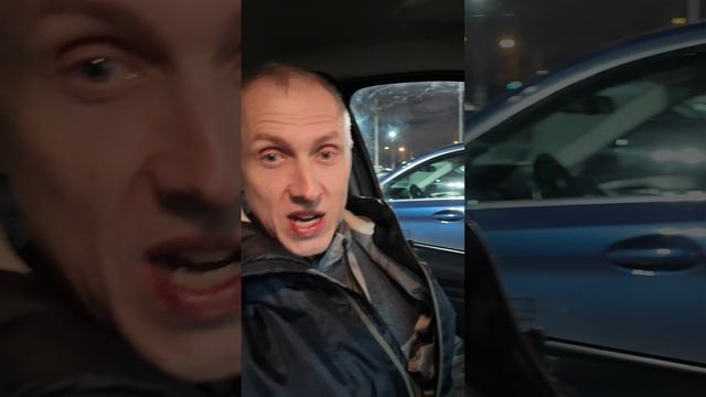 Аккуратно ем в машине