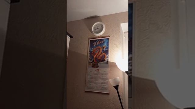 Чмо сверлит 13.12.24/ 19:40
