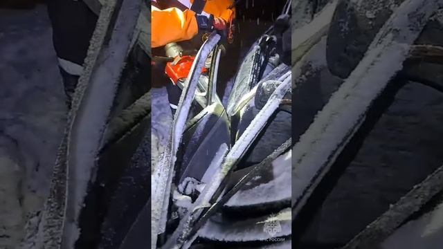 В Башкирии под Благовещенском столкнулись ВАЗ и фура: погиб молодой водитель