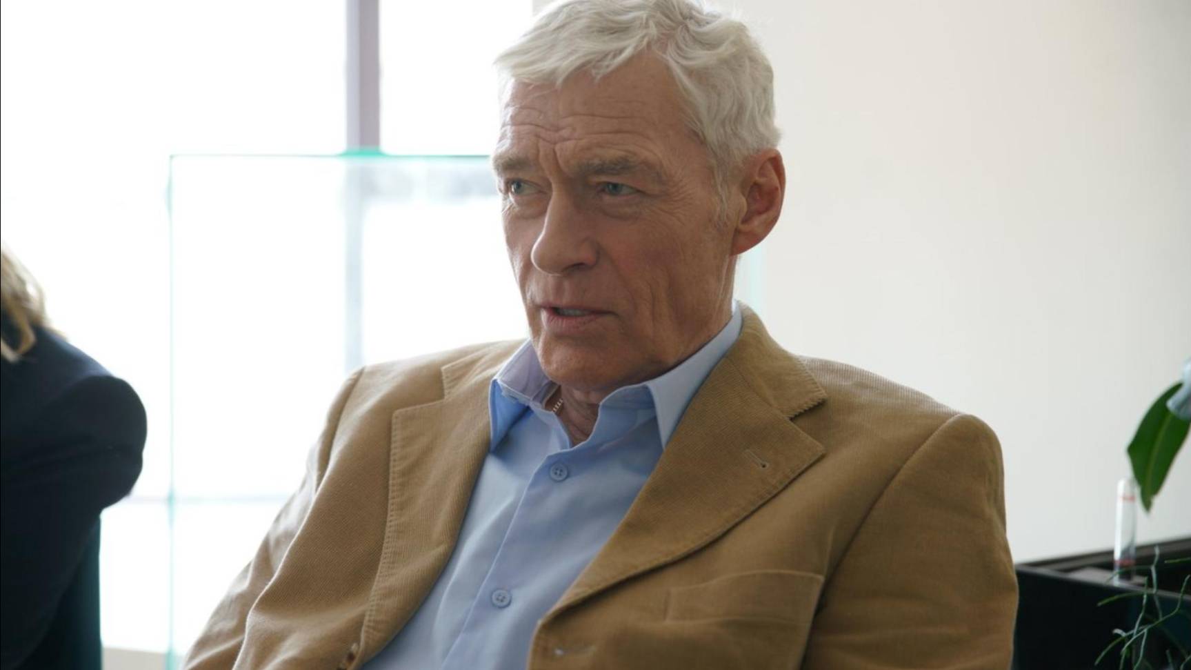 Сын актера Щербакова рассказал о состоянии отца после новостей о пневмонии