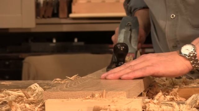 26. How to make flat boards straight, smooth and square (stock preparation part 2) ｜ Paul Sellers
