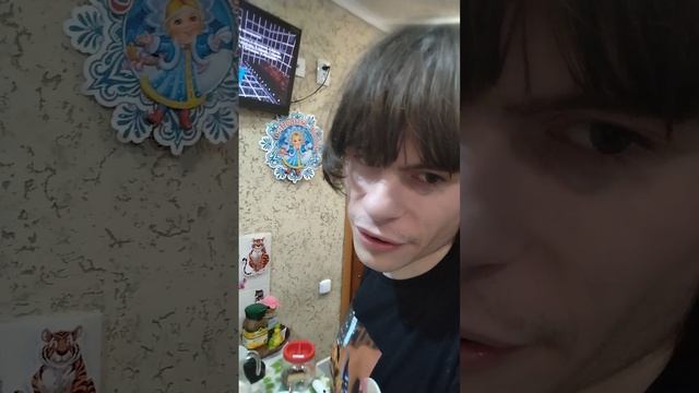 Я смотрю 3 сезон фантастика