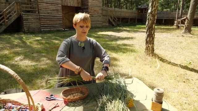 Мастер-класс по изготовлению куколки-стригушки
