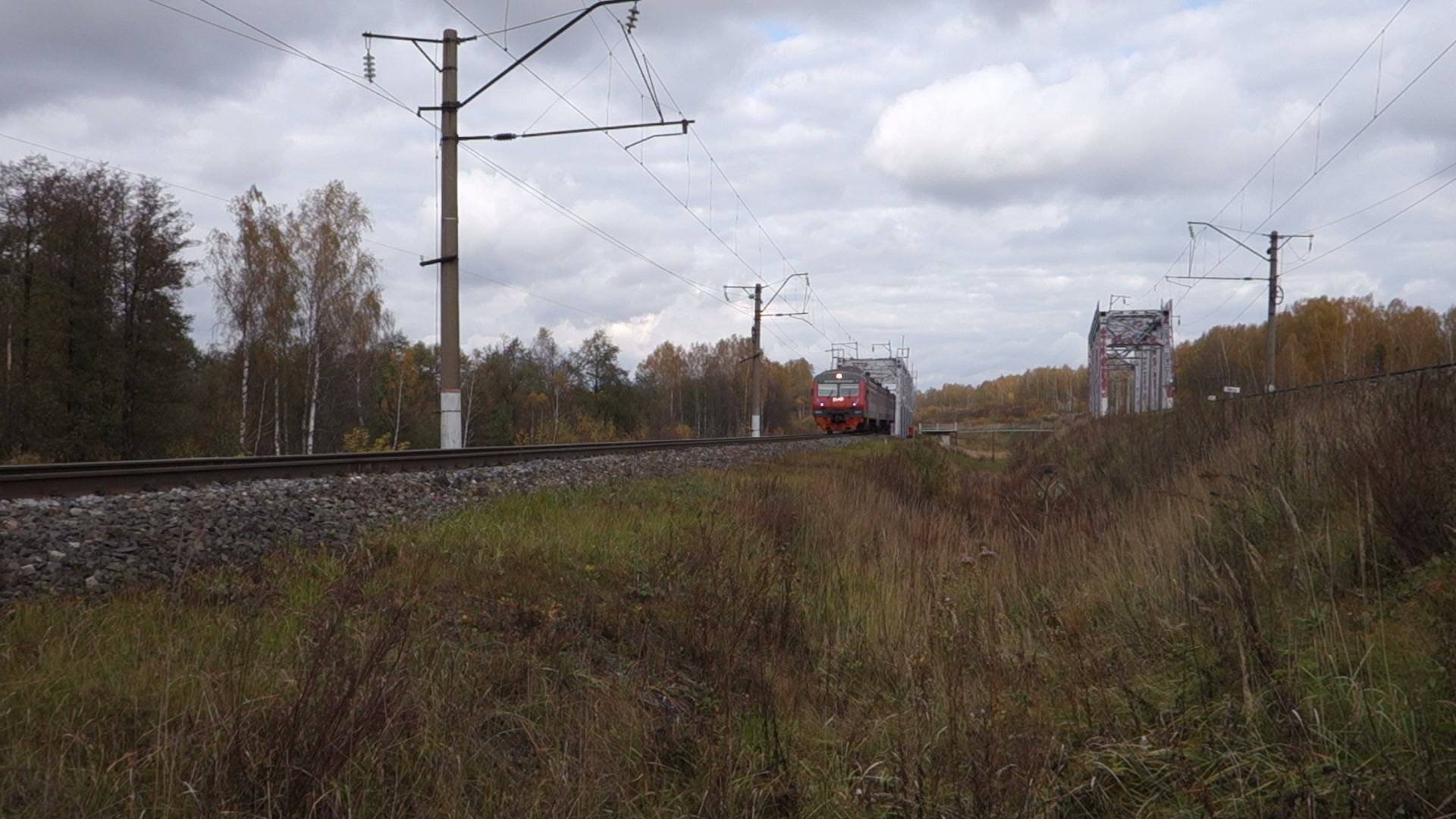 Электропоезд ЭД9Э-0017 Ветлужская - Нижний Новгород на перегоне Каликино - Киселиха