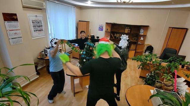Связь четырёх!