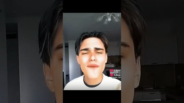 Like_7446048827916905769.mp4