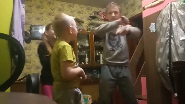 "Летом На Фиесте" Миша Рыбаков FEAT Максим Петрик Премьера Клипа 2021