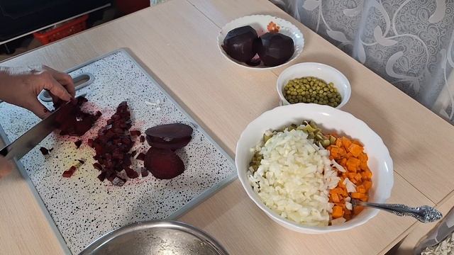 Вкуснейший винегрет. Простейшее приготовление.