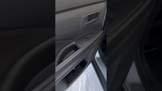 Mitsubishi Outlander Кроссовер 5-дв.2.0 CVT 2012г