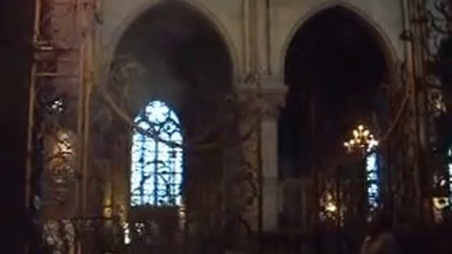 NOTRE - DAME de PARIS под звуки органа душа уносится ввысь