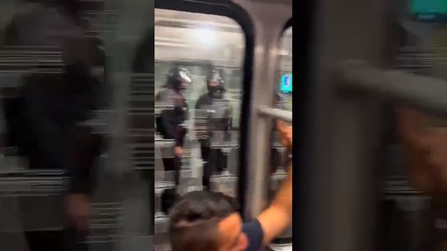 В Берлинском метро не спокойно