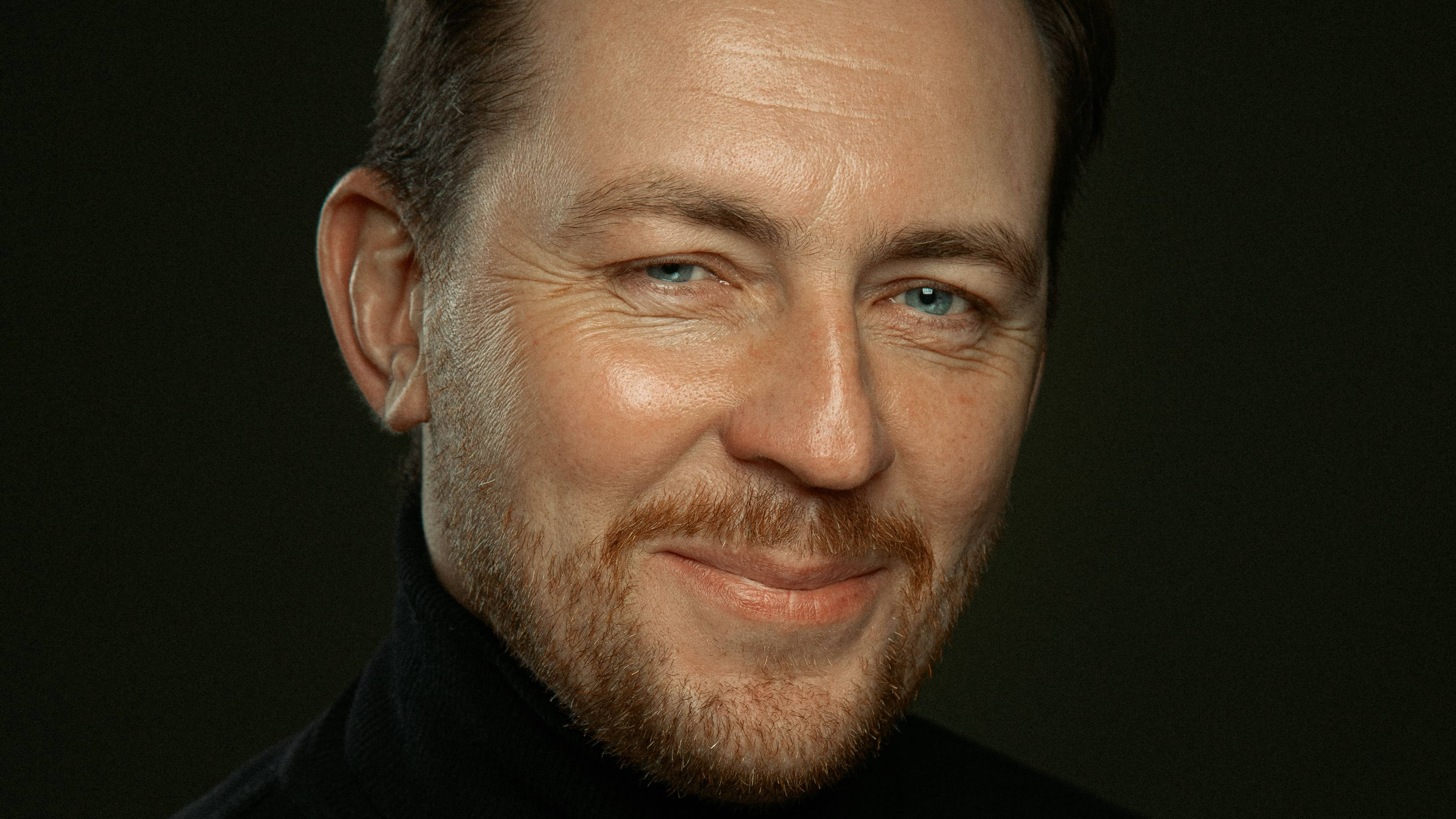 ДМИТРИЙ ГАРНОВ Актёр