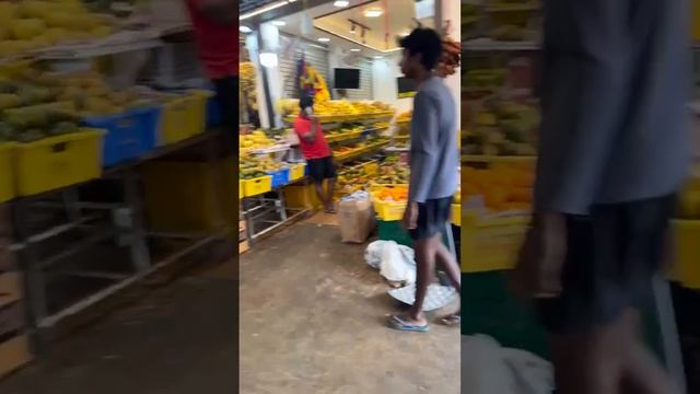 Ланкийский рынок как есть