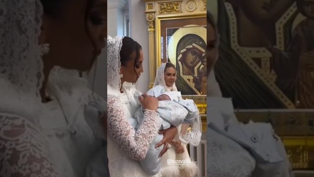 Ольга Бузова стала мамой (крестной)