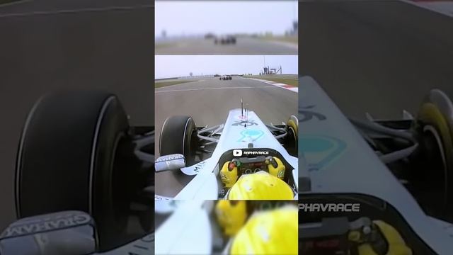 Rosberg ultrapassando Alonso no GP da China 2011 #fernandoalonso #chinesegp #formula1