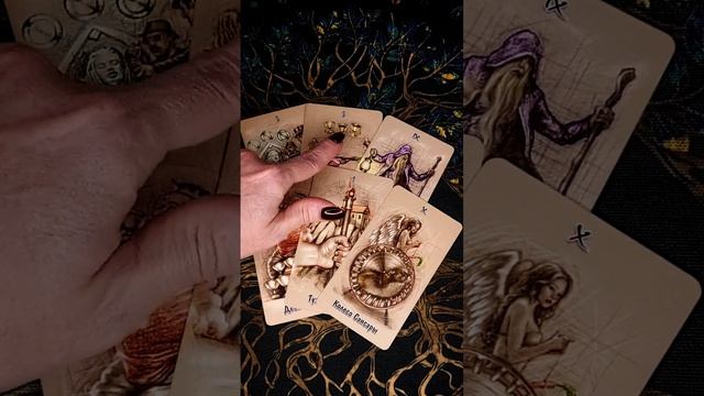 ХОРОШО ПОДУМАЙ❗🔥🤨 НА ЧТО ОН ГОТОВ РАДИ ТЕБЯ🙄 расклад таро #shorts #гадание #таро