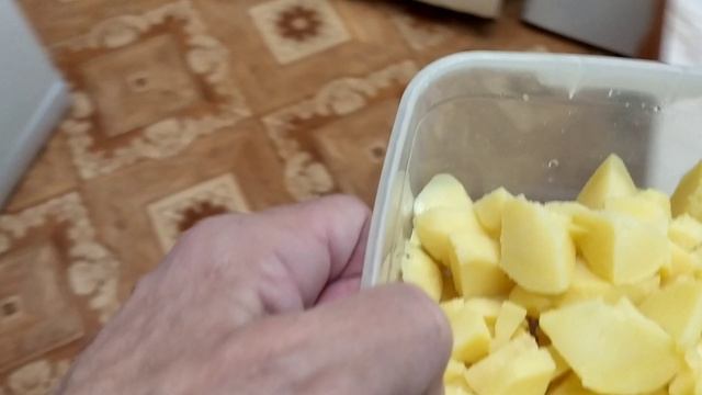 Как разогреть картошку в микроволновке