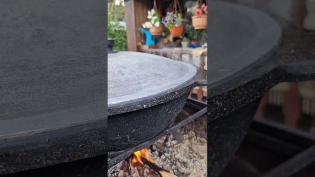 Жаркое в казане на огне 🫕