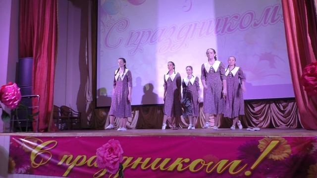 18 - Танец Женщинам войны посвящается - 2024_12_01 Концерт Школа 1ТВ в геронтологическом центре Любл