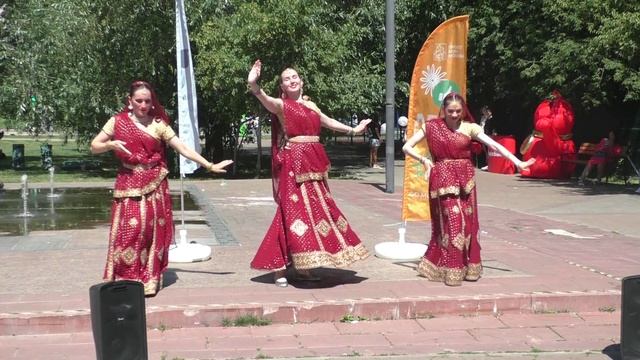 Чихун Чихун | Народный танец | Уттар-Прадеш | Бхарат | Театр Таранг | Летний фестиваль | Москва