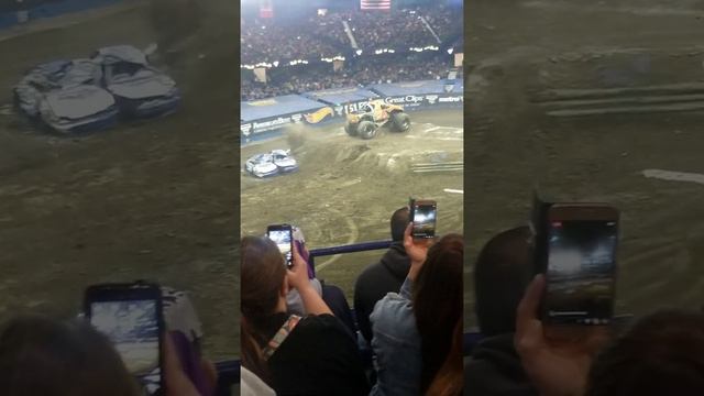 Hot wheels Monster Truck rally with Scooby-Doo Do!