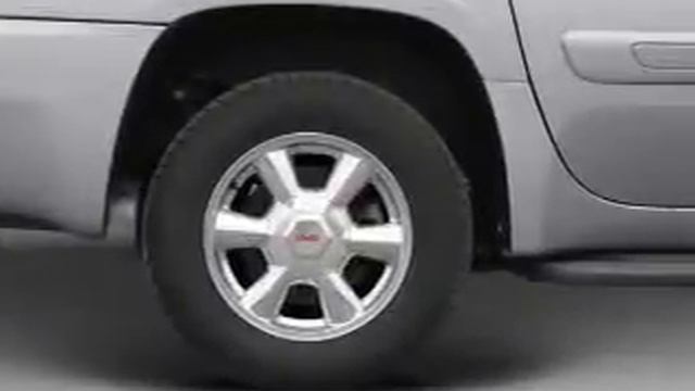 2004 GMC Envoy XUV - Highland IN