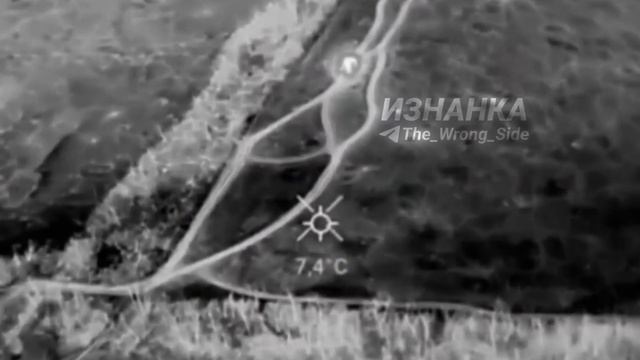 🎯Прямое попадание FPV–дрона по автомобилю типа "Багги" с живой силой ВСУ на Южно-Донецком...🔽🔽🔽