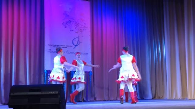 подплясочка   #upskirt#русский#танец