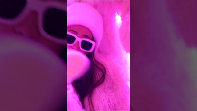 В этот Новый год _ shorts