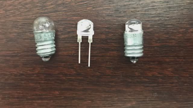 Лампа накаливания МН6.3V-0.3A встраиваем светодиод