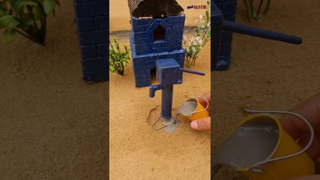 установка мини помпы, в игрушечной ферме
