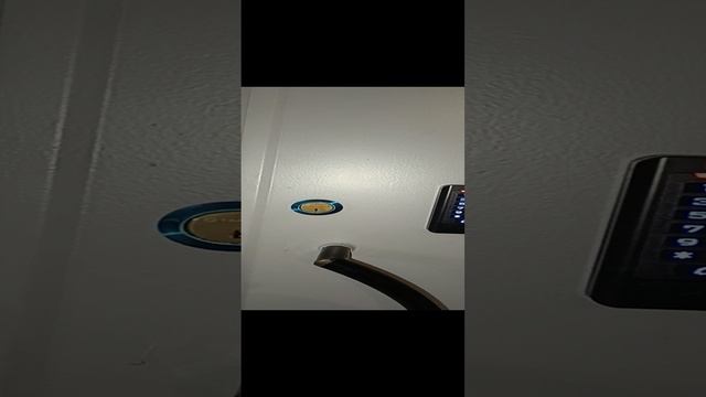 замок на валберис сдонаборной панелью.