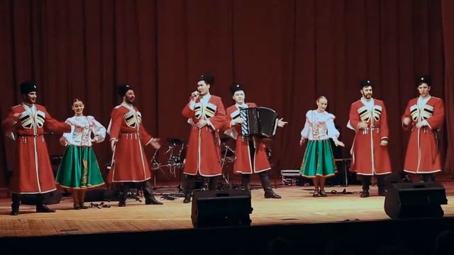 Распрягайте хлопцы коней "Борода Folk"Казачий ансамбль #upskirt#казачий#танец