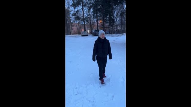 Какие упражнения надо делать зимой на улице ❄