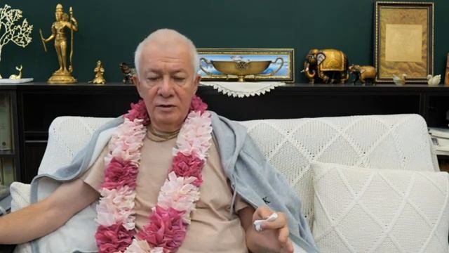 Зависимость от Кришны и родственников - приоритеты.