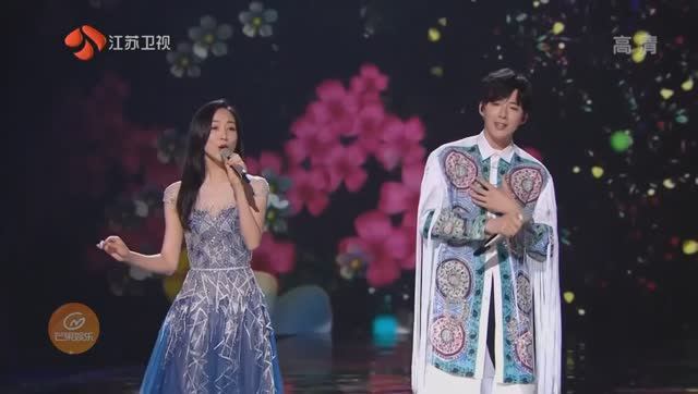 Лю Юйнин, Хань Сюэ - 夏天的风 Xia Tian De Feng (Летний ветер), Вечер радости 16.06.2020