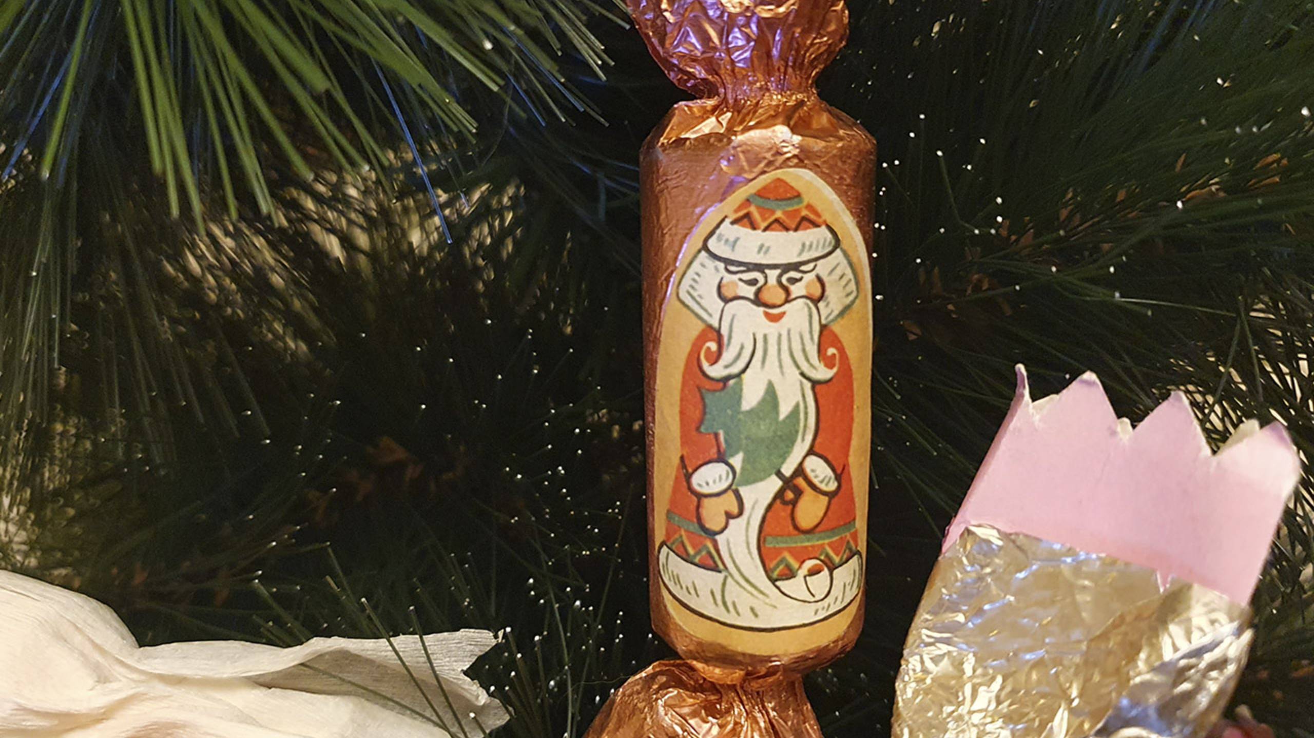 Новогодние игрушки