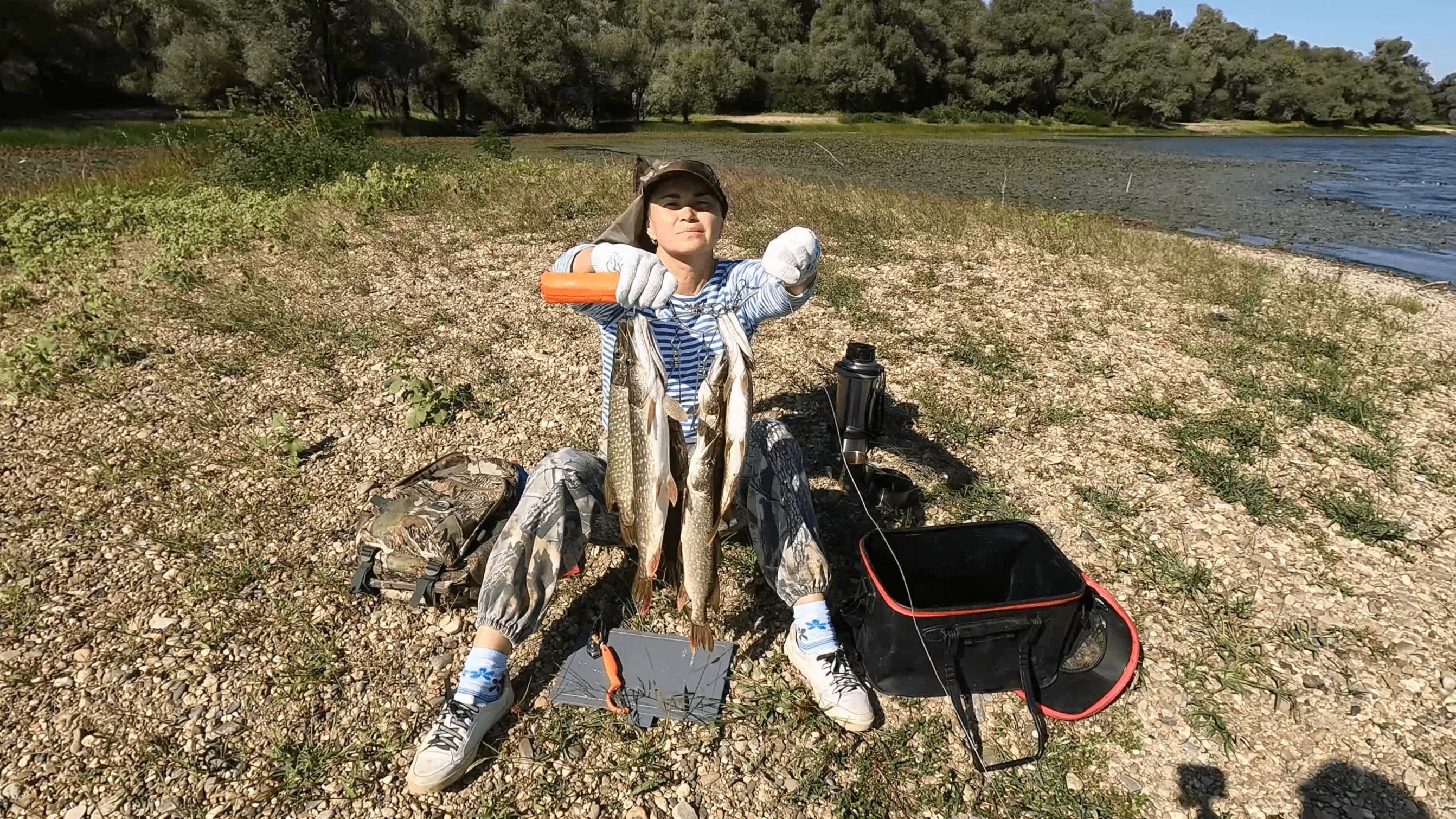 ОСЕННИЙ ЖОР ЩУКИ. БЕЛЯЕВСКИЕ КАРЬЕРЫ