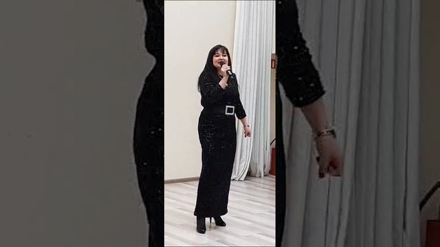 " Не Смотри по сторонам "