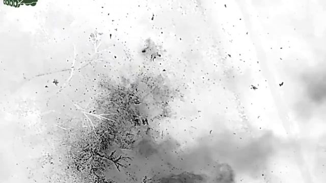 Дроноводы группировки Центр накрыли отступающих боевиков ВСУ Бойцы выявили и слегка взбодрили...