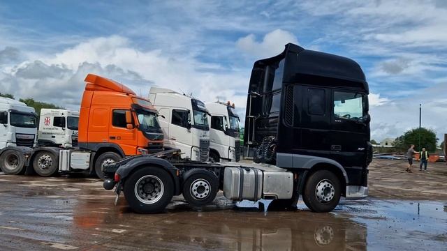 2018 DAF XF 530 Super Space Cab 6x2 Mini Mid Lift Tractor Unit, Entered into Auction