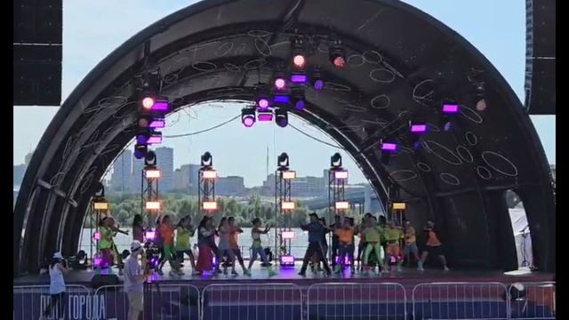 Video 2024-06-30 Родители отжигают!