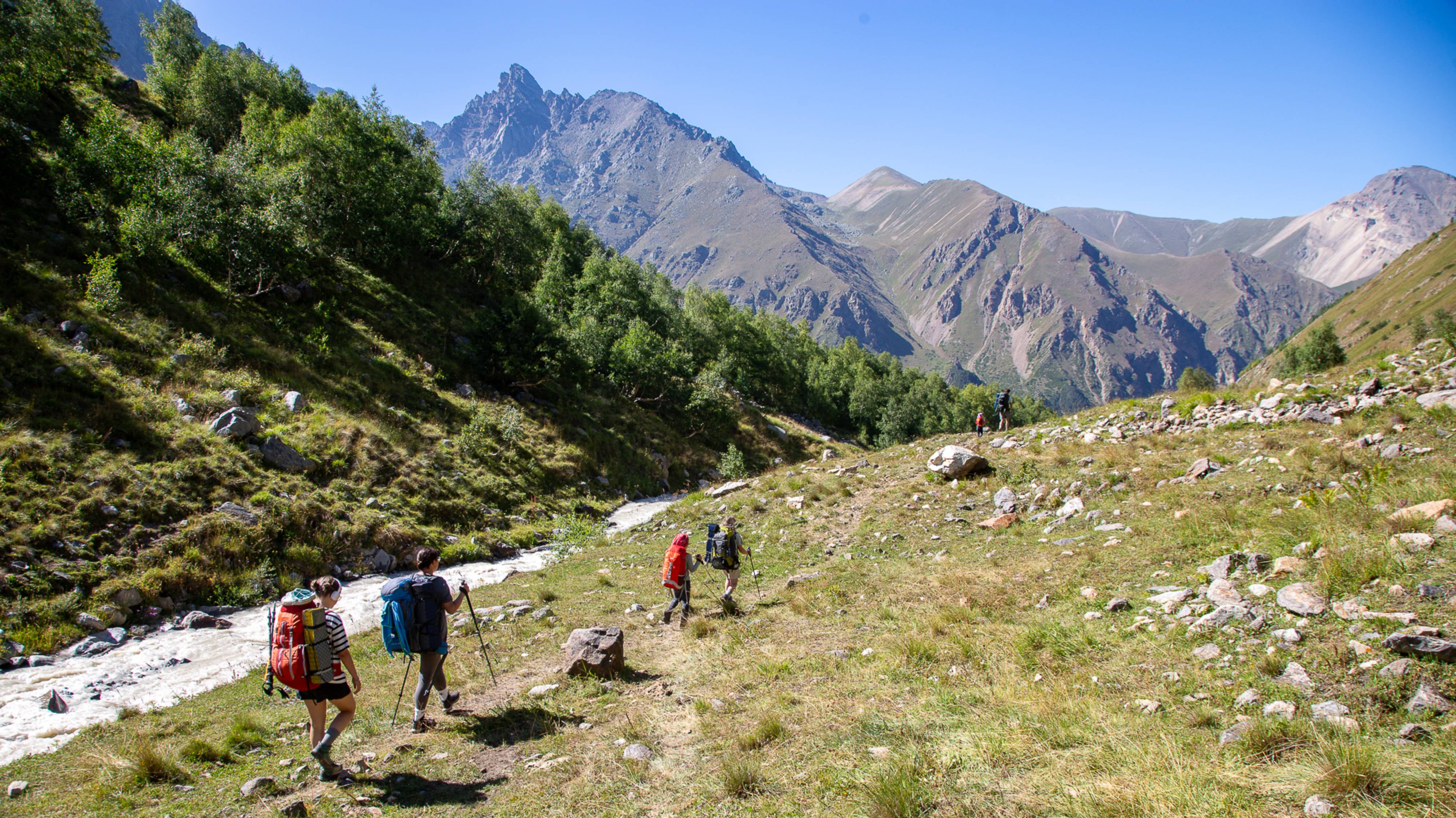 Чегем. Спуск из кармана ледника Шаурту