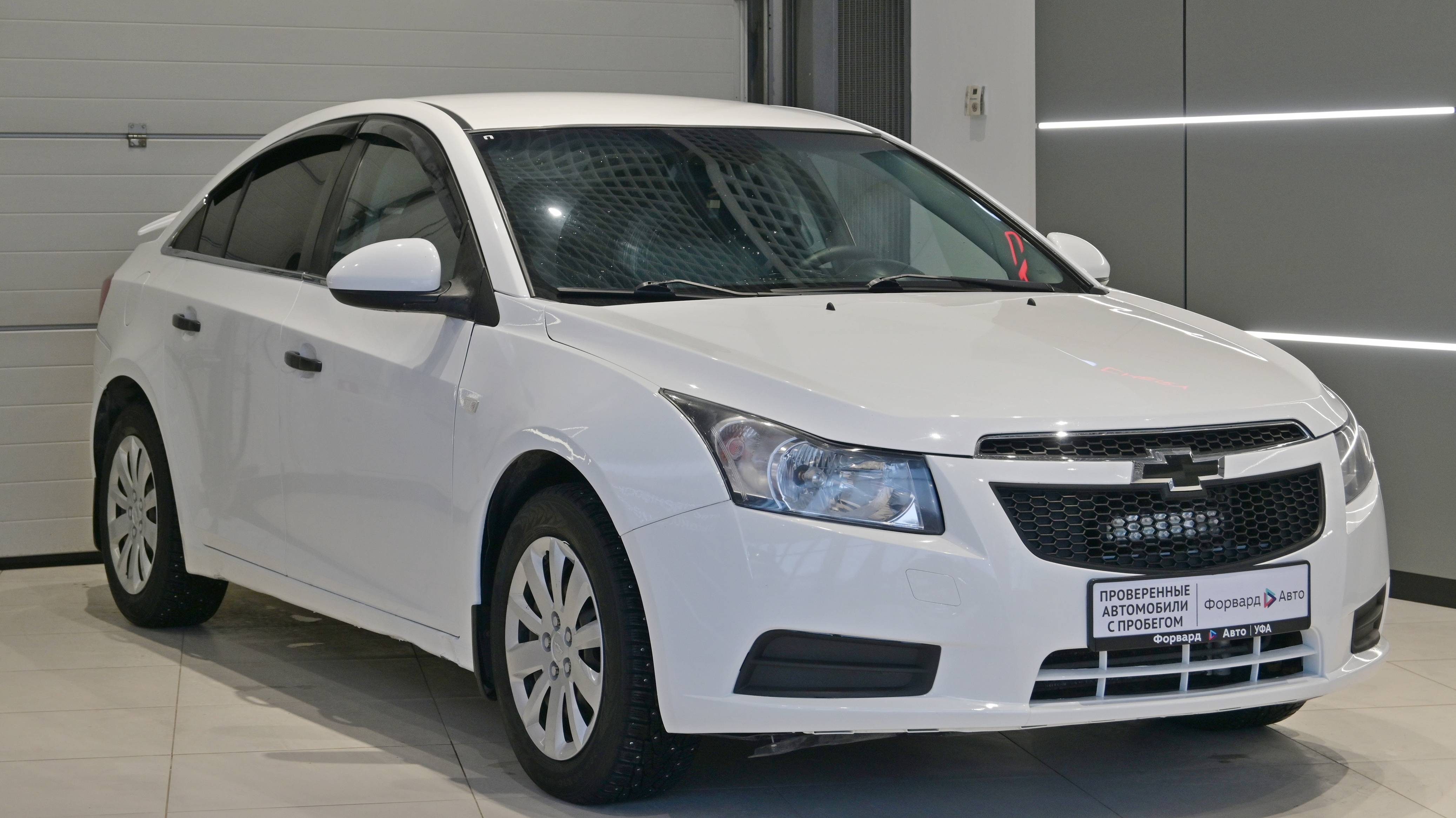 Chevrolet Cruze (2012) 030751