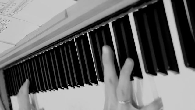 Twin Peaks Laura Palmer's Theme on piano