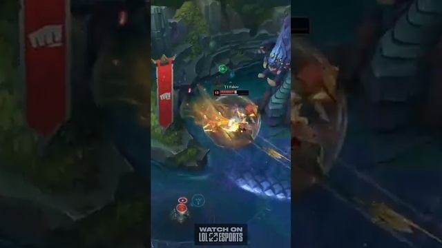 Faker doing Faker things _ Plays of the Week