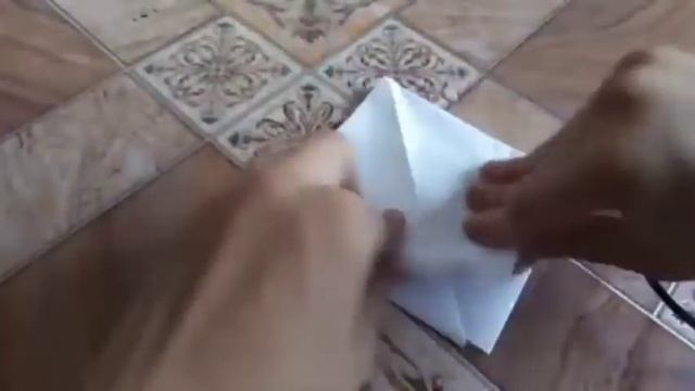 Сделал 3 бумажных самолётов
