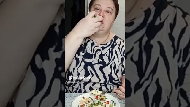 долг за коммуналку 😳