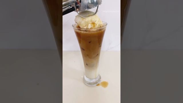 Рецепт американо с клиновым сиропом и мороженым